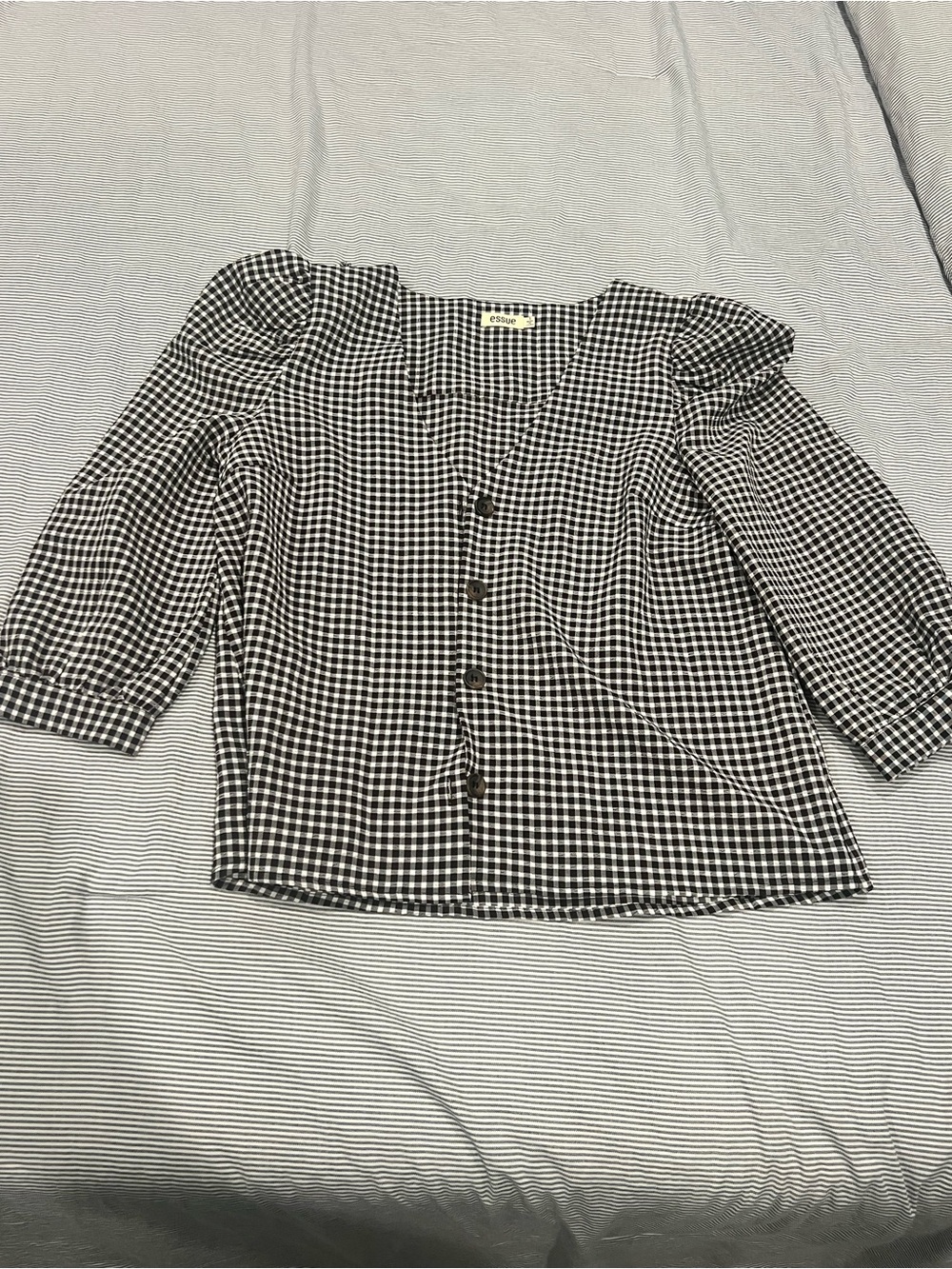 essue Black & White Gingham Button-Front Blouse